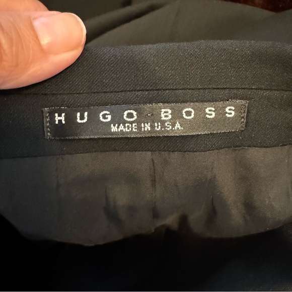 Hugo Boss Virgin Wool 3 Button Blazer Sport Coat - Picture 4 of 9